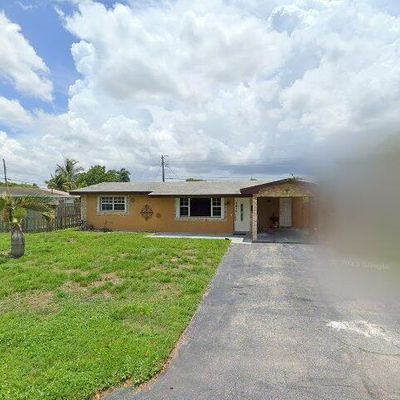 1410 Nw 79 Th Ave, Pembroke Pines, FL 33024