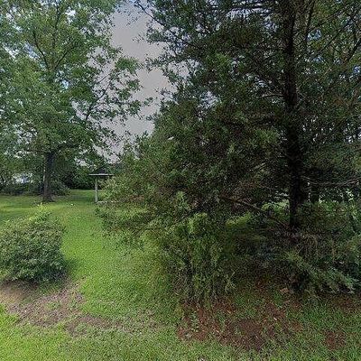 205 E Pinewood St, Roseboro, NC 28382