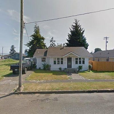 1907 10 Th St, Tillamook, OR 97141