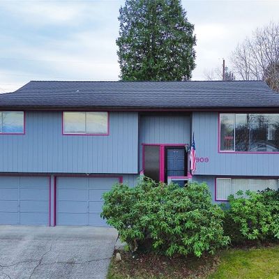 1909 Island View Pl, Anacortes, WA 98221