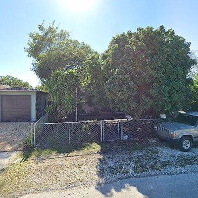 2442 Grant St, Hollywood, FL 33020