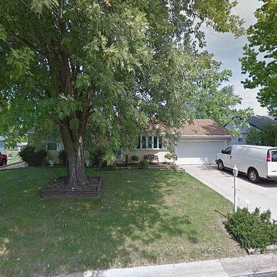 2238 Mar Vista Dr, Washington, IL 61571