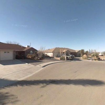 3200 Sunny Cir, Alamogordo, NM 88310