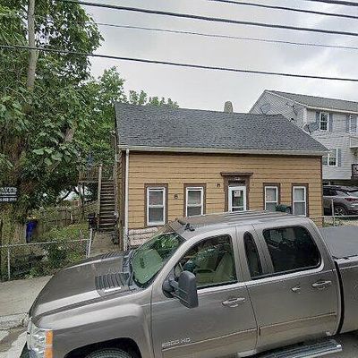 3216 N Main St, Fall River, MA 02720