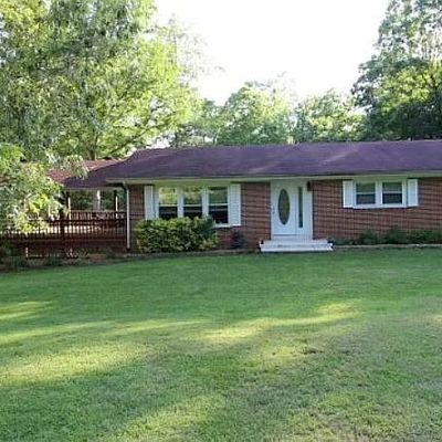 326 Valley View Rd, Dover, TN 37058