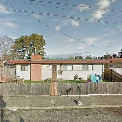 3299 17 Th St, Eureka, CA 95501