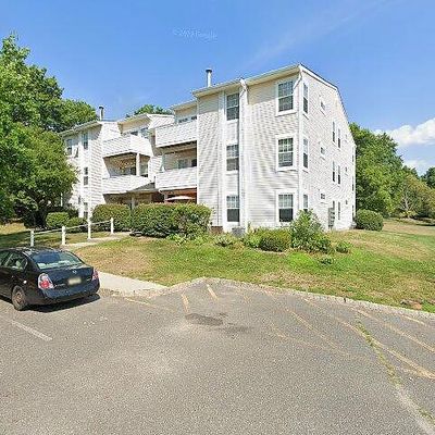 34 Fennec Ct, Tinton Falls, NJ 07753