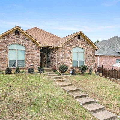 2915 Lismore Ln, Longview, TX 75605