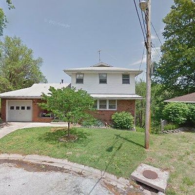 30 W Marietta Pl, Alton, IL 62002