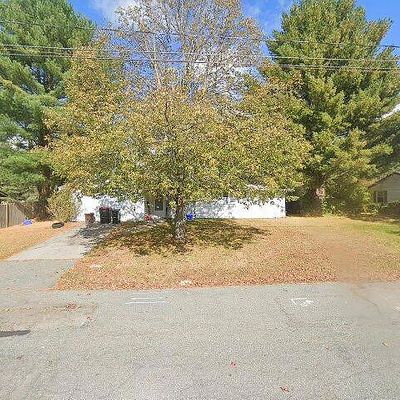 300 Jon Dr, Brockton, MA 02302