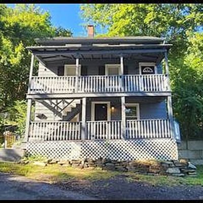 4 Maiden Ln, Vernon Rockville, CT 06066