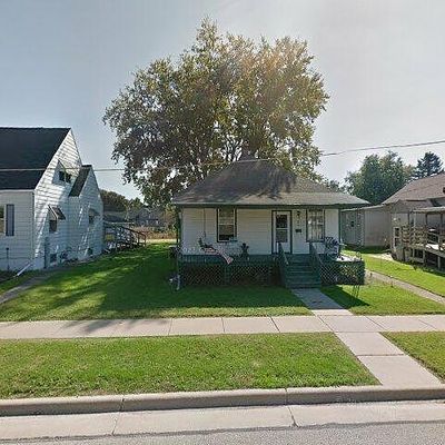 404 E Clay St, Cuba City, WI 53807