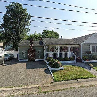 420 Walnut St, Port Monmouth, NJ 07758