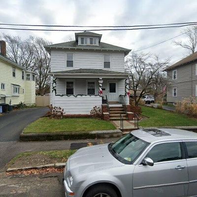 43 Ridgeway St, Quincy, MA 02170