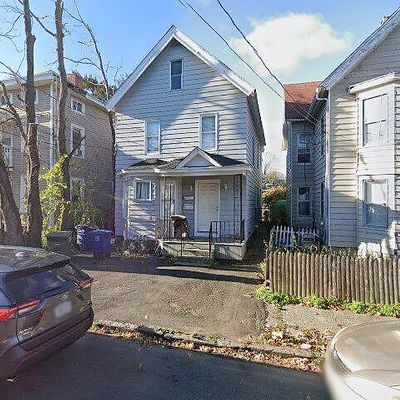 43 Rosedale St, Bridgeport, CT 06604