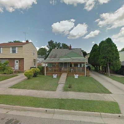 443 Lamont St, Akron, OH 44305