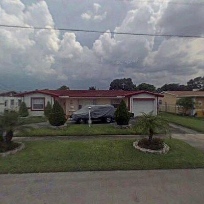 3684 Nw 27 Th St, Lauderdale Lakes, FL 33311