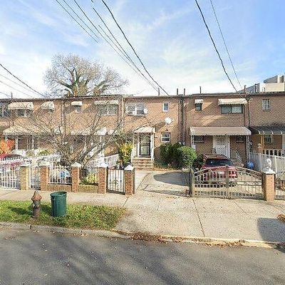 555 Christopher Ave, Brooklyn, NY 11212