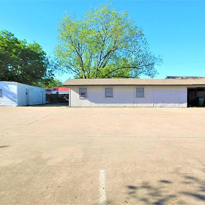 4504 Stonewall St, Greenville, TX 75401