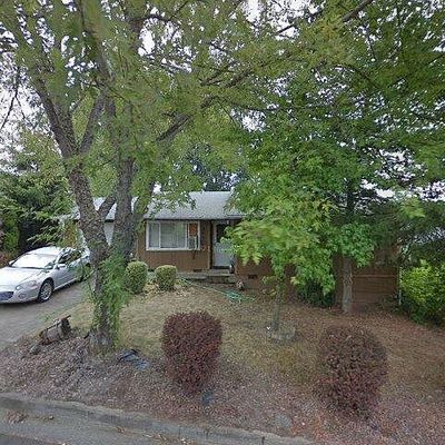 482 Corona Loop Rd, Roseburg, OR 97471