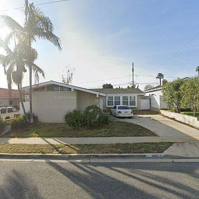 637 Beachcomber Dr, Seal Beach, CA 90740