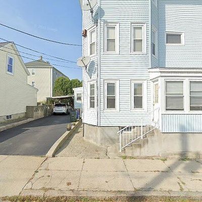 66 Gagnon St, Fall River, MA 02723