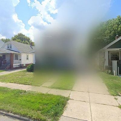 7003 Orchard Ave, Cleveland, OH 44129