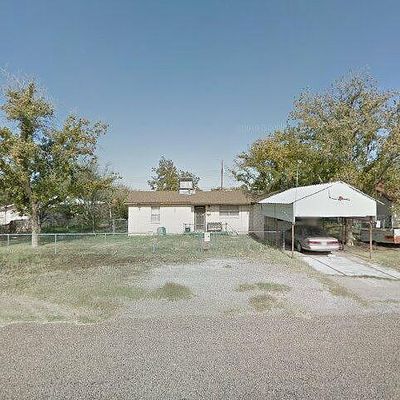 707 E 22 Nd St, Crane, TX 79731