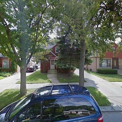 7119 N Merrimac Ave, Chicago, IL 60646