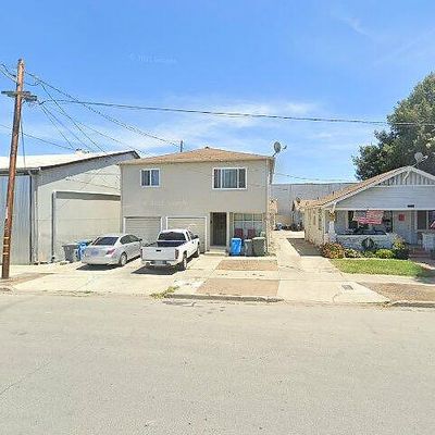 713 Sally St, Hollister, CA 95023