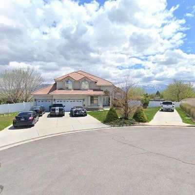 5967 S Farm Ridge Rd, Taylorsville, UT 84129