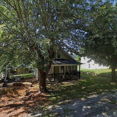 609 Burgess St, Livingston, TN 38570