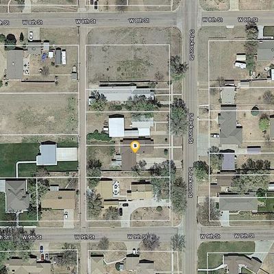 811 S Jackson St, Hugoton, KS 67951