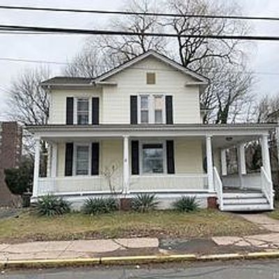 84 Crown St, Meriden, CT 06450