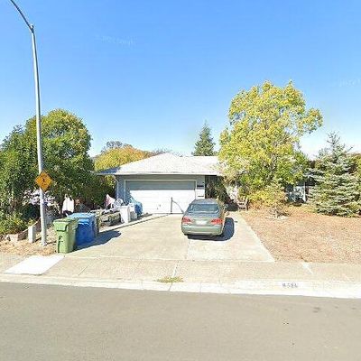 8568 Loretto Ave, Cotati, CA 94931