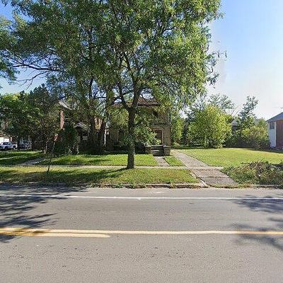 8732 Dexter Ave, Detroit, MI 48206