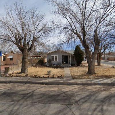 744 Alvarado Dr Se, Albuquerque, NM 87108