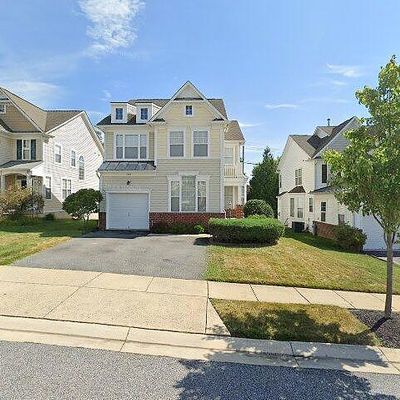 105 New Market Ct, Catonsville, MD 21228