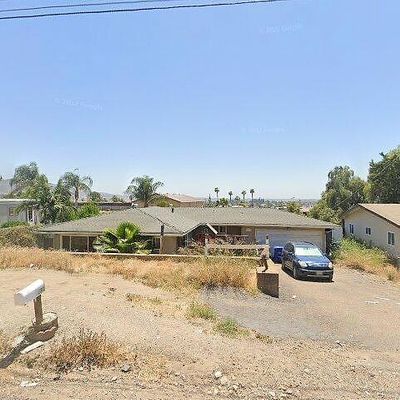 9233 Harness St, Spring Valley, CA 91977