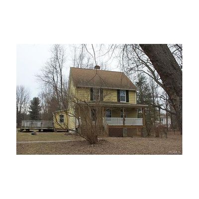 12 Rough Ln, Poughquag, NY 12570