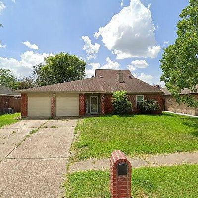 1339 Macclesby Ln, Channelview, TX 77530