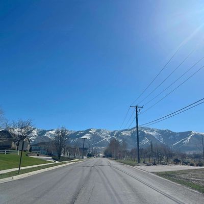 183 S 1000 E, Hyde Park, UT 84318