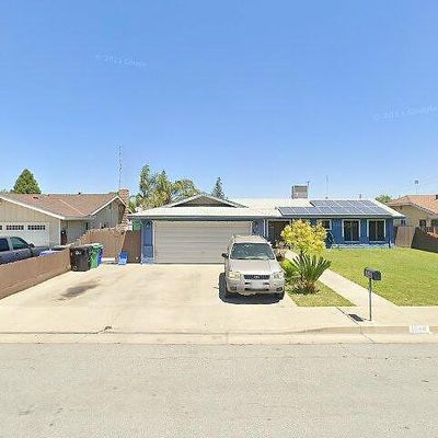 1640 Terry Ct, Porterville, CA 93257