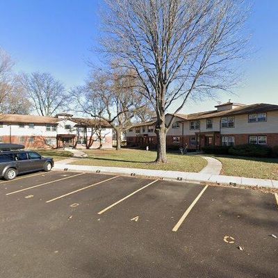 228 Washington Sq #A, Elk Grove Village, IL 60007