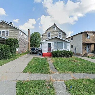 2440 Grovewood Ave, Cleveland, OH 44134