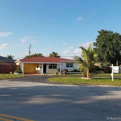 281 Ne 41 St St, Oakland Park, FL 33334