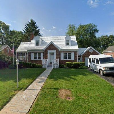 527 Forest View Rd, Linthicum Heights, MD 21090