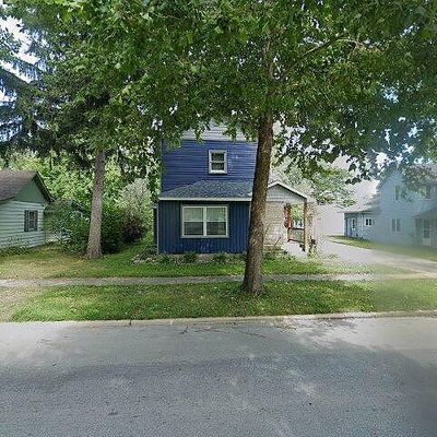 615 S Monticello St, Winamac, IN 46996