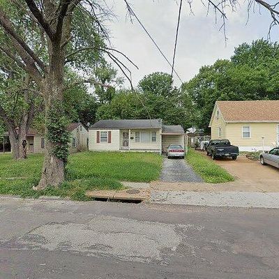 6221 Evergreen Blvd, Saint Louis, MO 63134