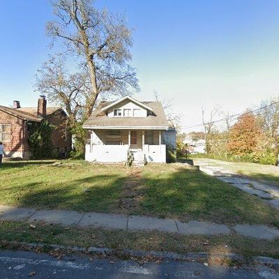 8827 Windom Ave, Saint Louis, MO 63114